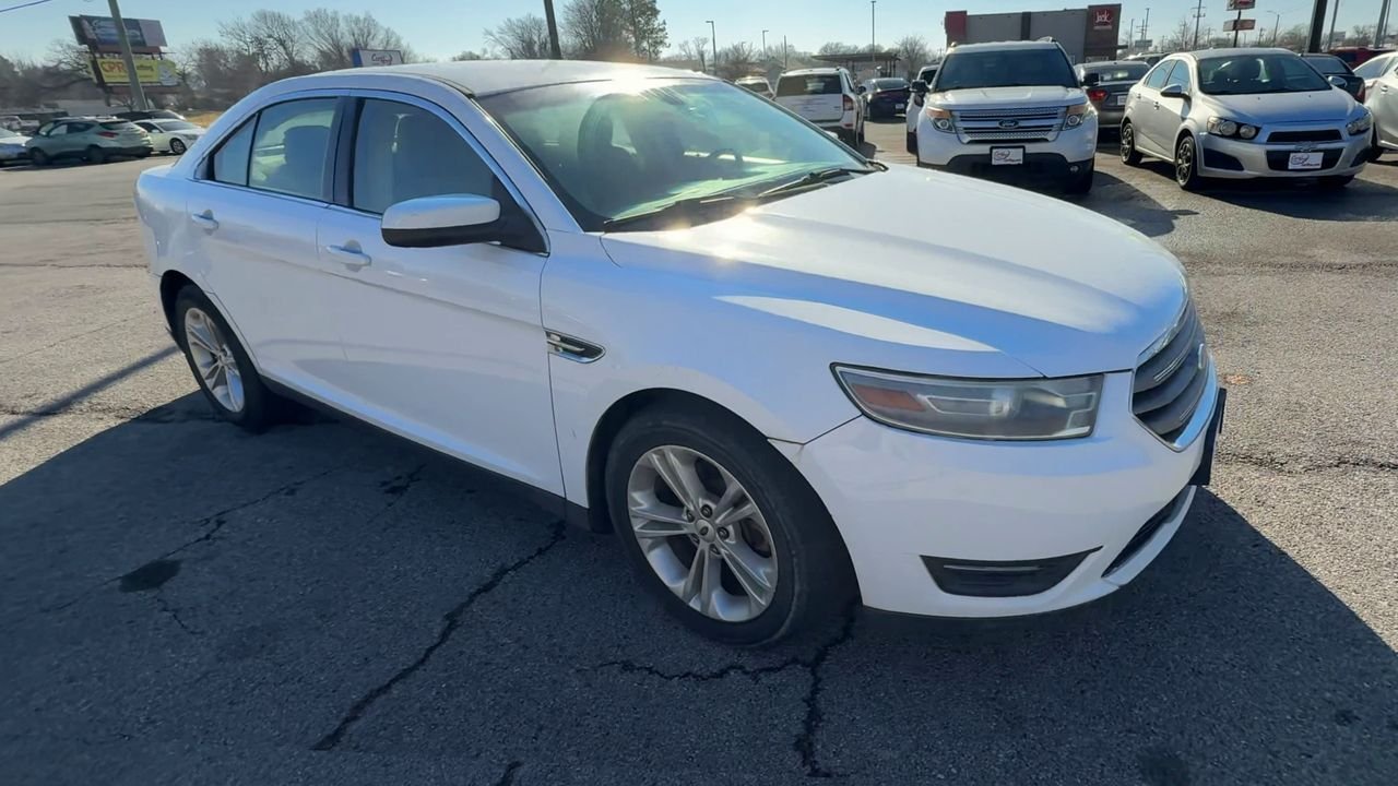 2014 Ford Taurus SEL