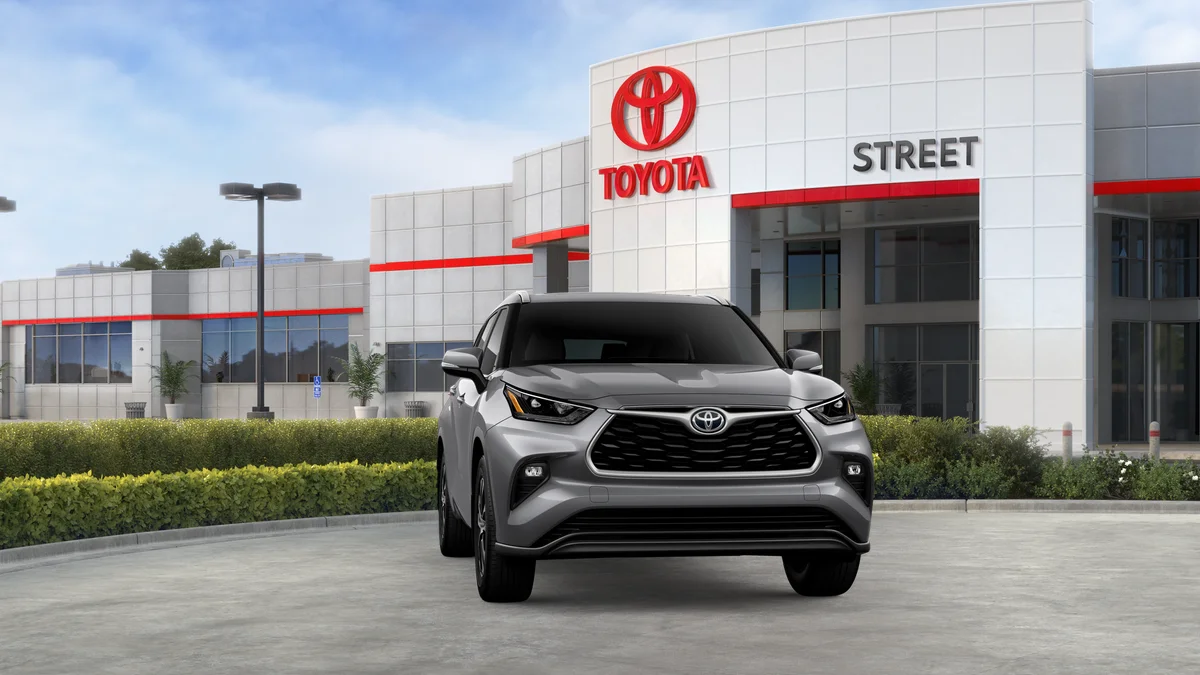 New 2026 Heavy Metal Toyota XLE image 28