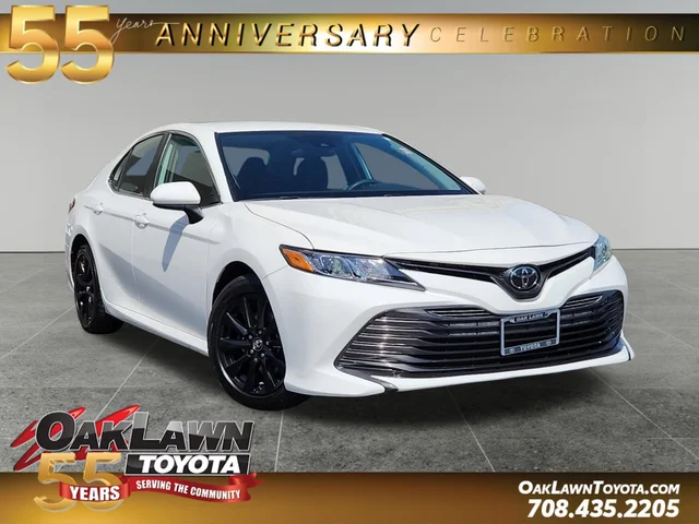 23 Silver Toyota Camry for Sale in Oak Lawn, IL | Oak Lawn Toyota