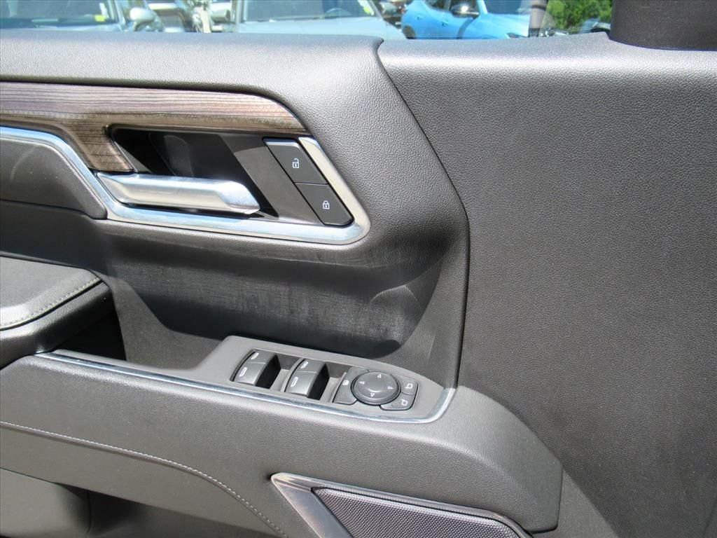 Used 2024 Gray Chevrolet LT image 19