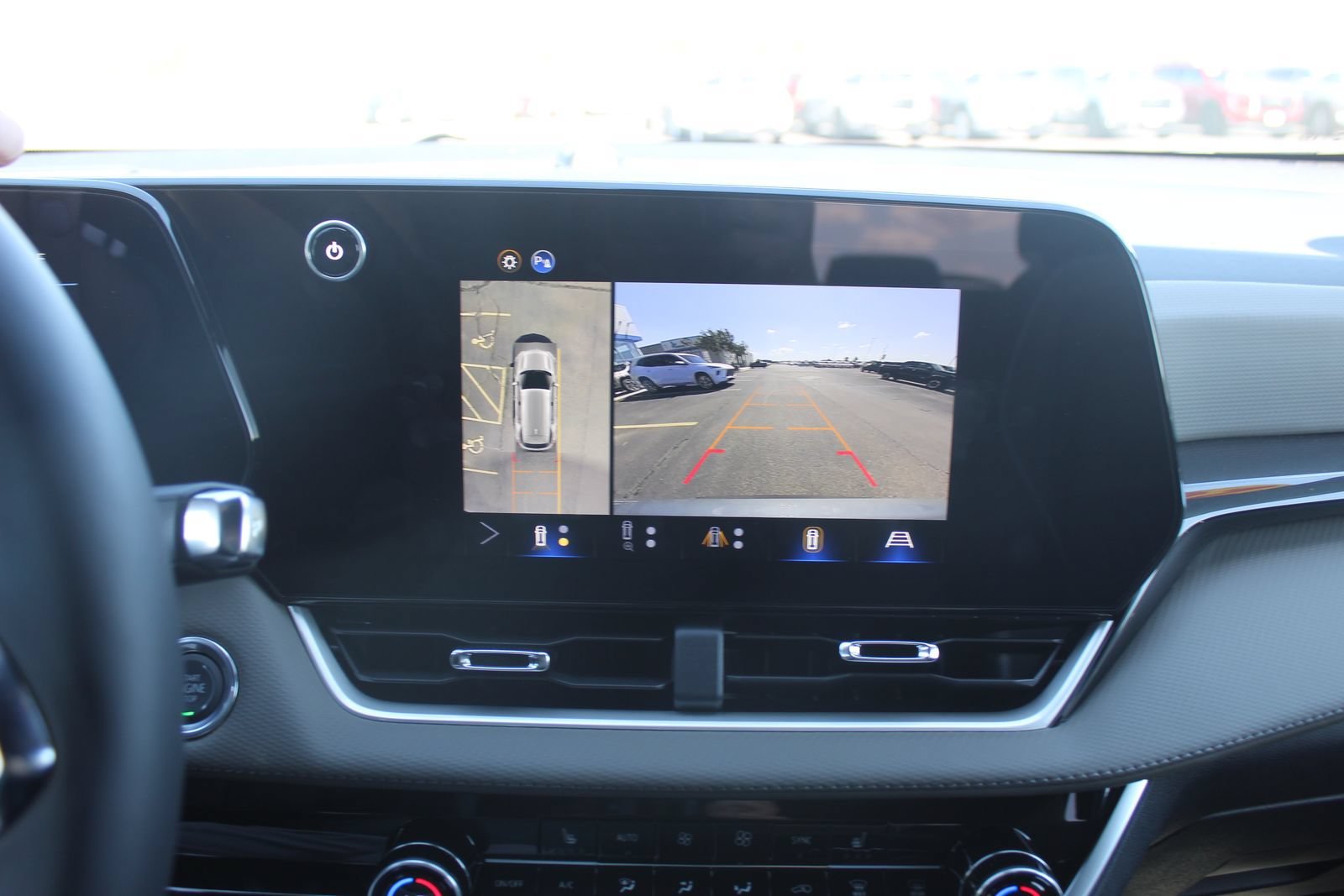 2026 Chevrolet Equinox LT - Photo 14