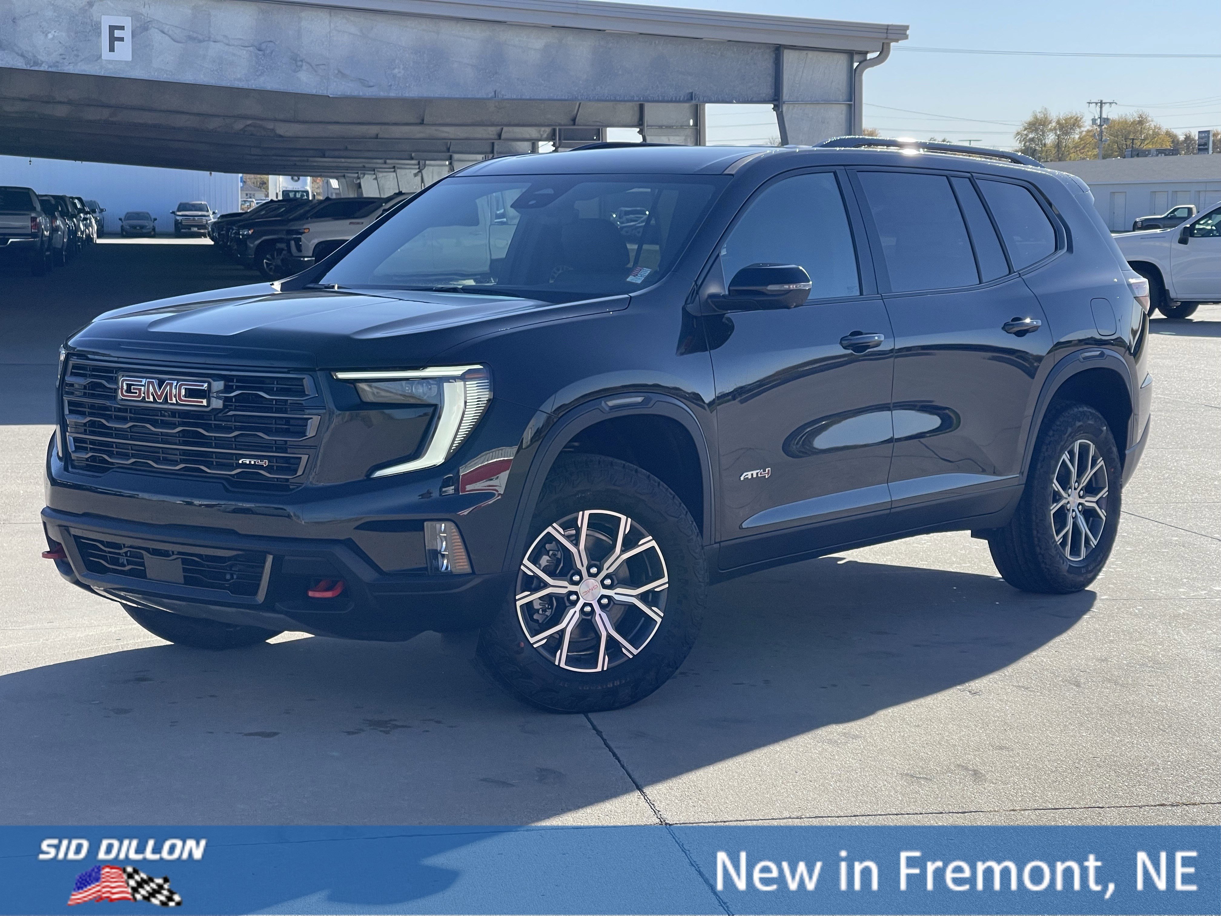 2026 GMC Acadia AT4 AWD's photo