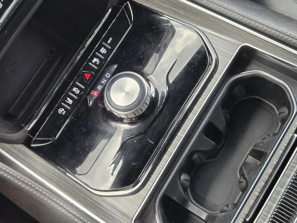 2023 Jeep Wagoneer L Series II - Photo 21