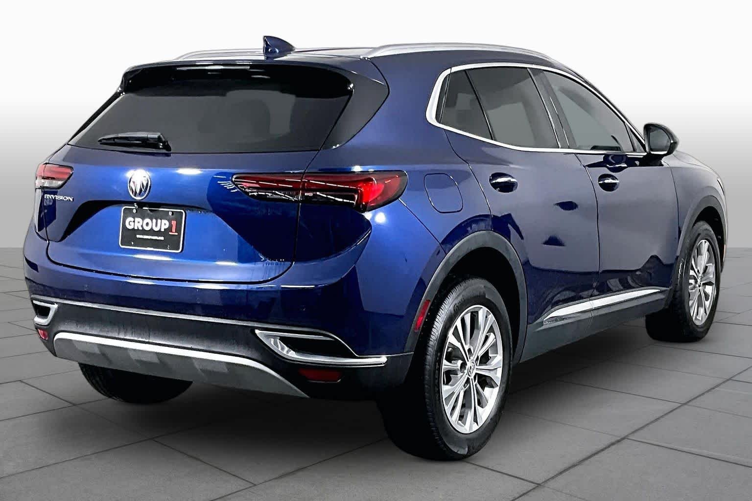 Used 2023 Sapphire Metallic Buick Preferred image 12