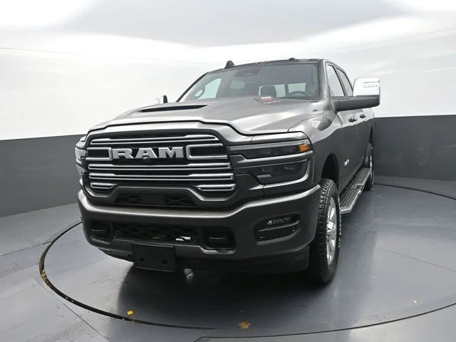 New 2026 Granite Crystal Metallic Clear-Coat Exterior Paint RAM Laramie image 6