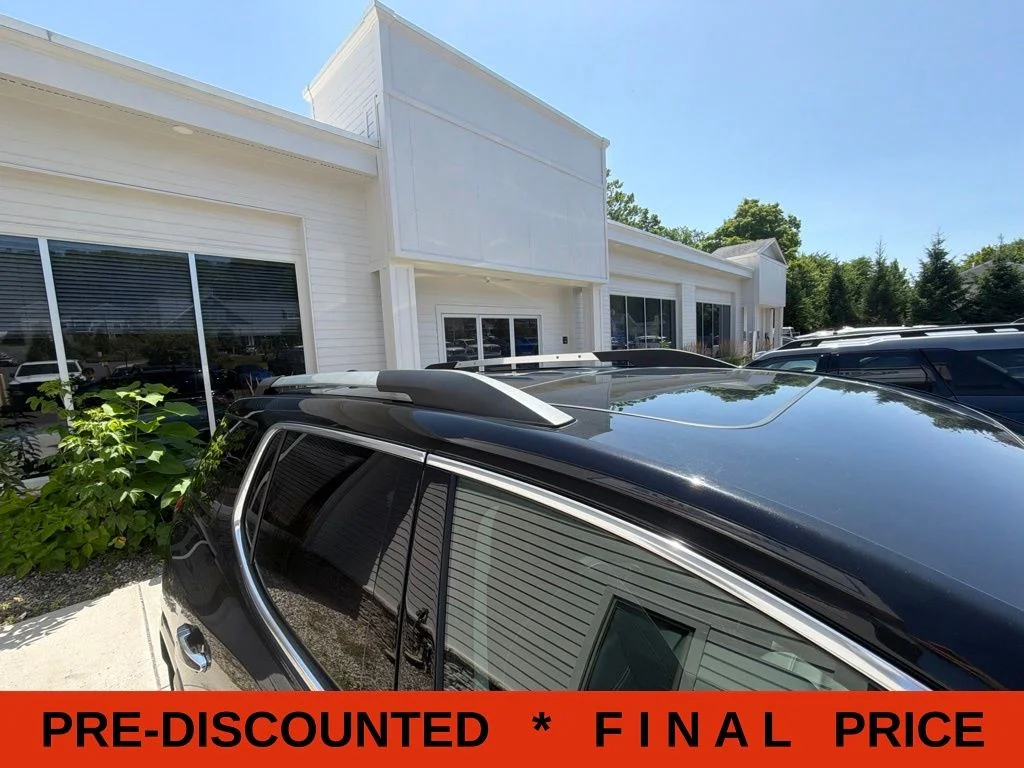 Used 2023 Black GMC Denali image 8