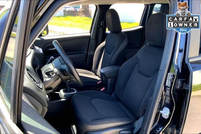Used 2018 Black Jeep Latitude image 23