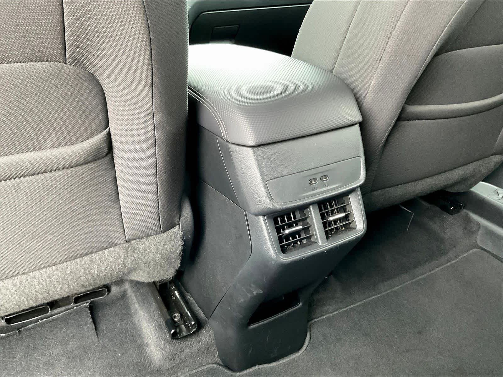 2026 Chevrolet Equinox LT - Photo 12