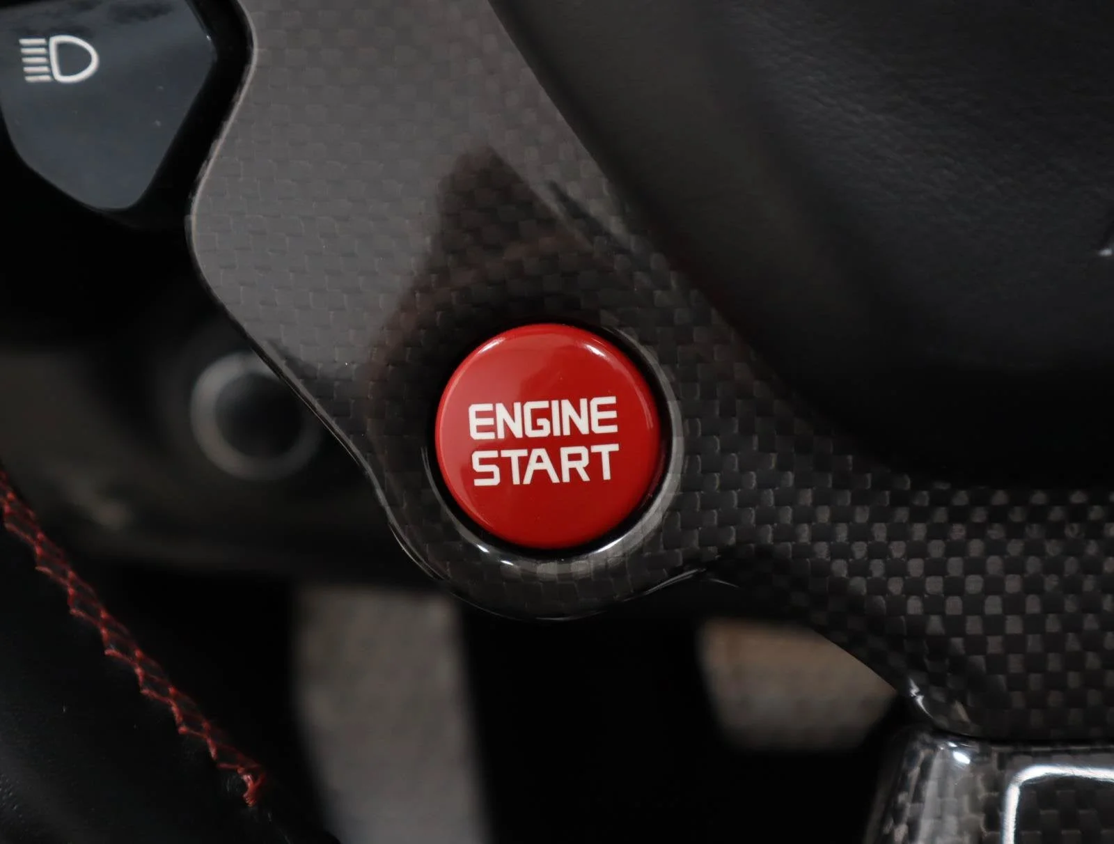 Used 2016 Nero Daytona Ferrari T image 29