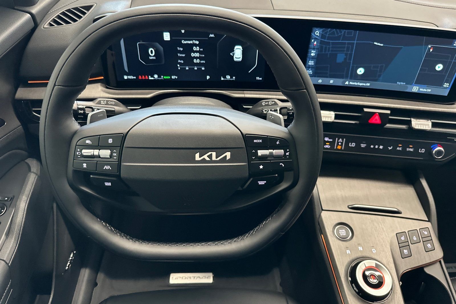New 2026 Snow White Pearl Kia X-Line Prestige image 10