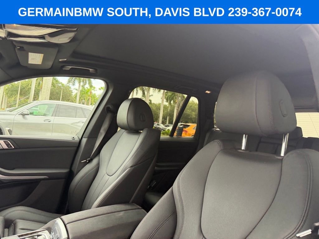 Used 2020 Dark Graphite BMW xDrive40i image 25