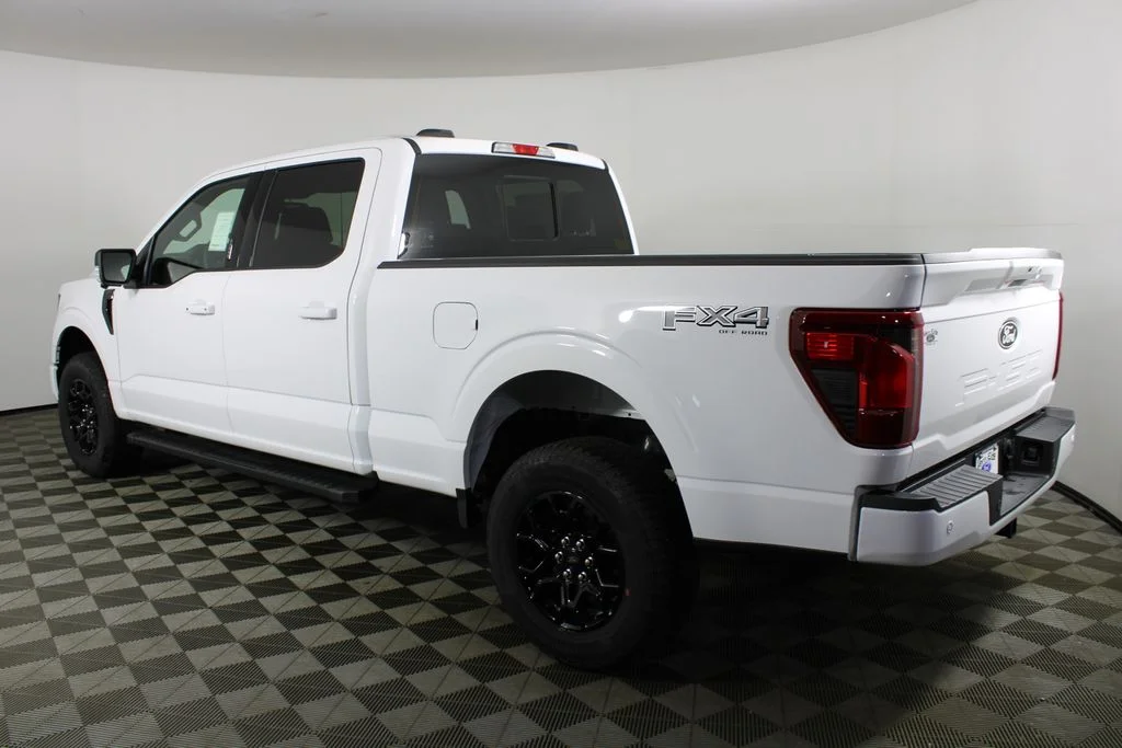 New 2026 White Ford XLT image 4