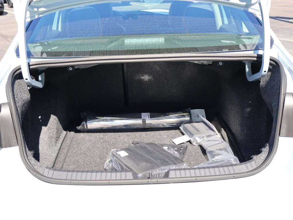 New 2026 Gray Volkswagen 1.5T SE image 18