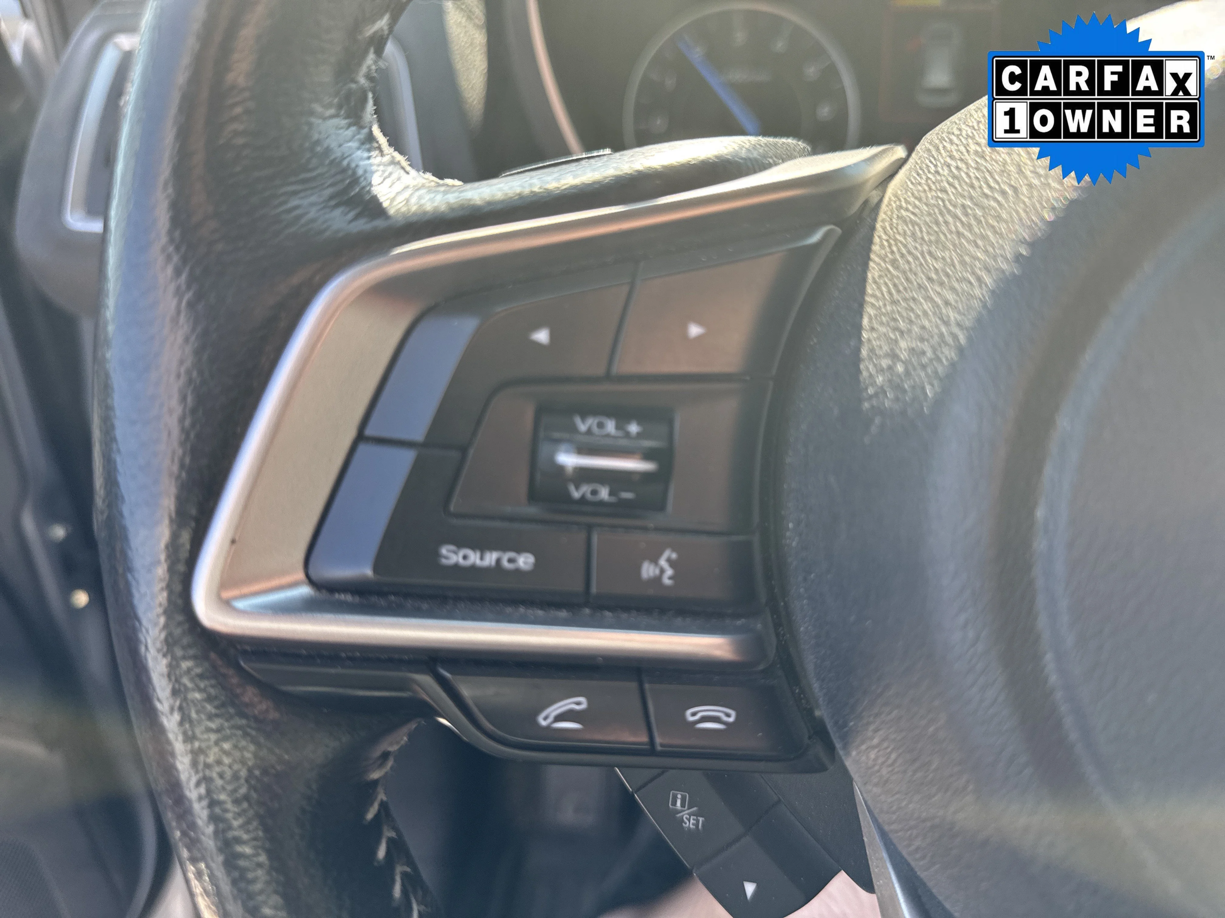 Used 2019 Ice Silver Metallic Subaru Limited image 8