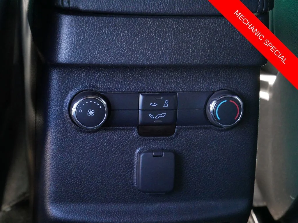 Used 2017 Blue Ford XLT image 13