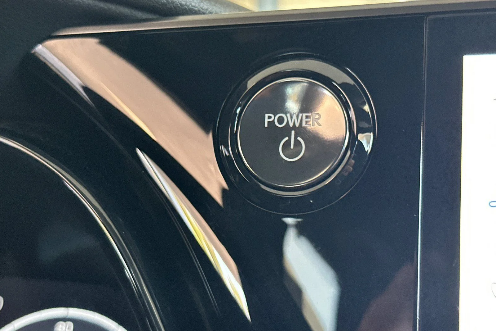 Used 2026 Pearl Lexus 500h F SPORT Performance Luxury image 19