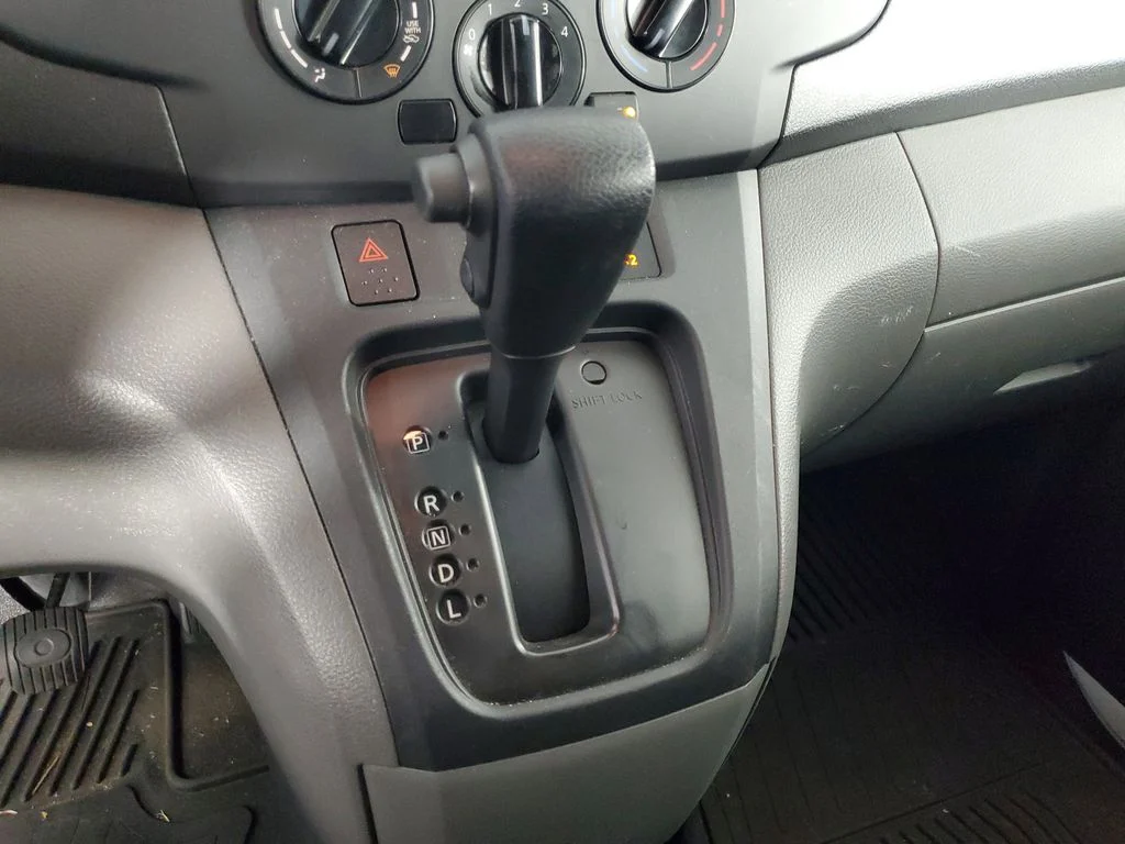 2019 Nissan NV200 S - Photo 16