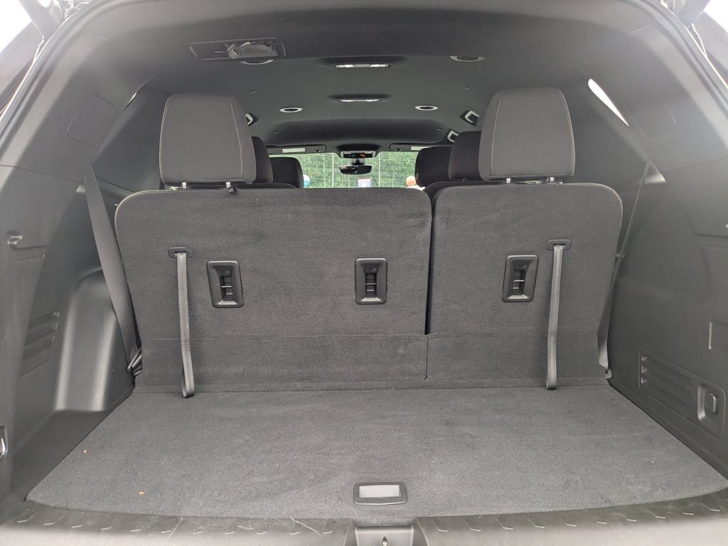 Used 2023 Mosaic Black Metallic Chevrolet LT Cloth image 25