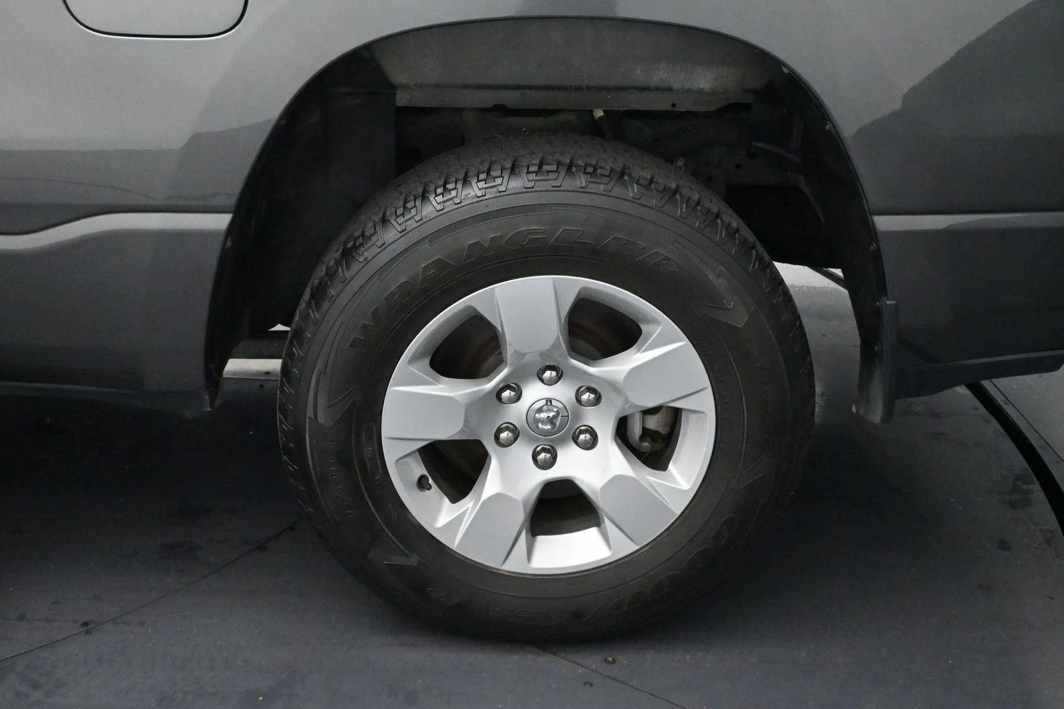 Used 2022 Gray Ram Big Horn image 29