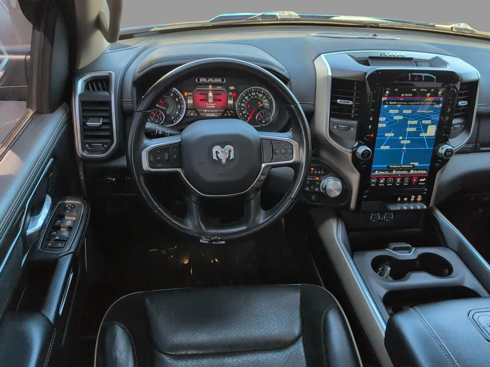 Used 2021 Hydro Blue Pearlcoat Ram Laramie image 30