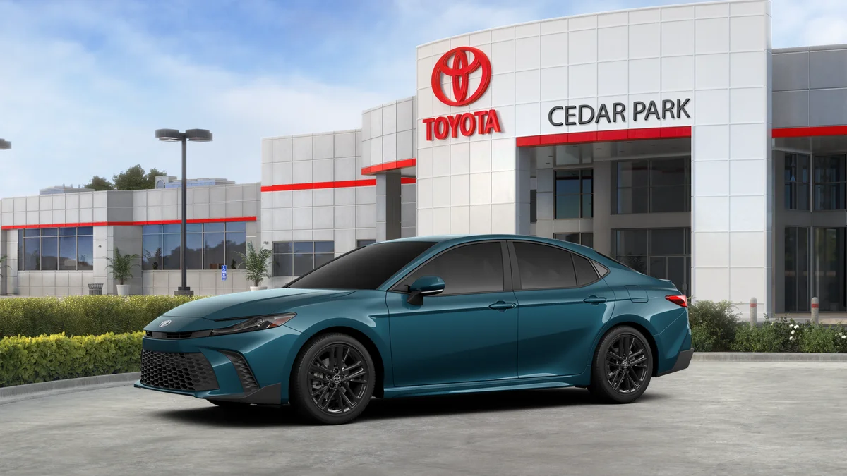 New 2026 Ocean Gem Toyota SE image 2