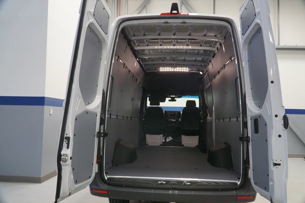 2025 Mercedes-Benz Sprinter Cargo Van Base - Photo 32
