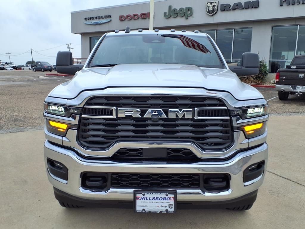 New 2025 Bright White Clear-Coat Exterior Paint RAM Tradesman image 2