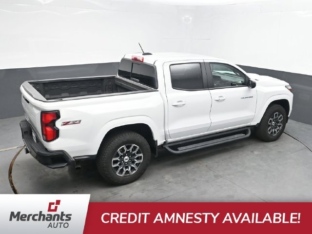Used 2025 White Chevrolet Z71 image 29