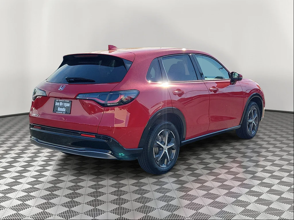 Certified Used 2025 Milano Red Honda EX-L image 4