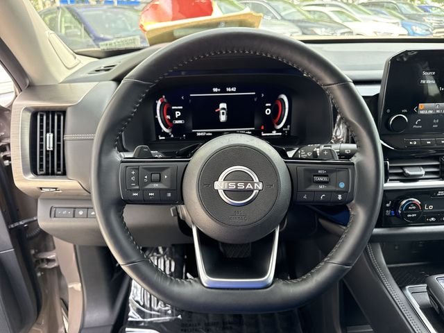 2023 Nissan Pathfinder Platinum - Photo 14