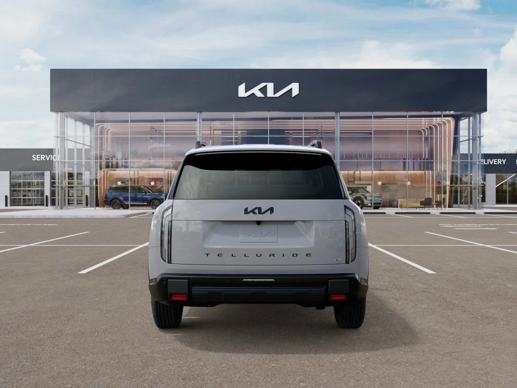 New 2027 Wolf Gray Kia X-Line SX image 5
