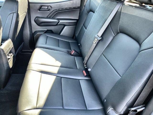 2026 Chevrolet Colorado photo 32 of 41