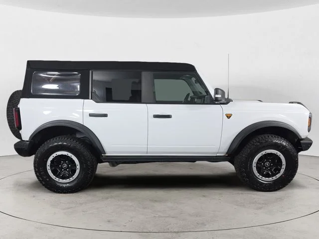 Certified Used 2024 Oxford White Ford Badlands image 4