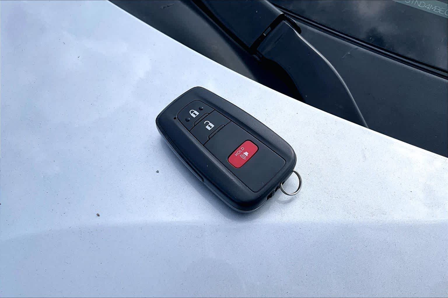 Used 2022 Classic Silver Metallic Toyota SE image 15
