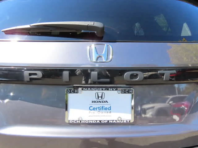 Certified Used 2023 Modern Steel Metallic Honda Touring image 7