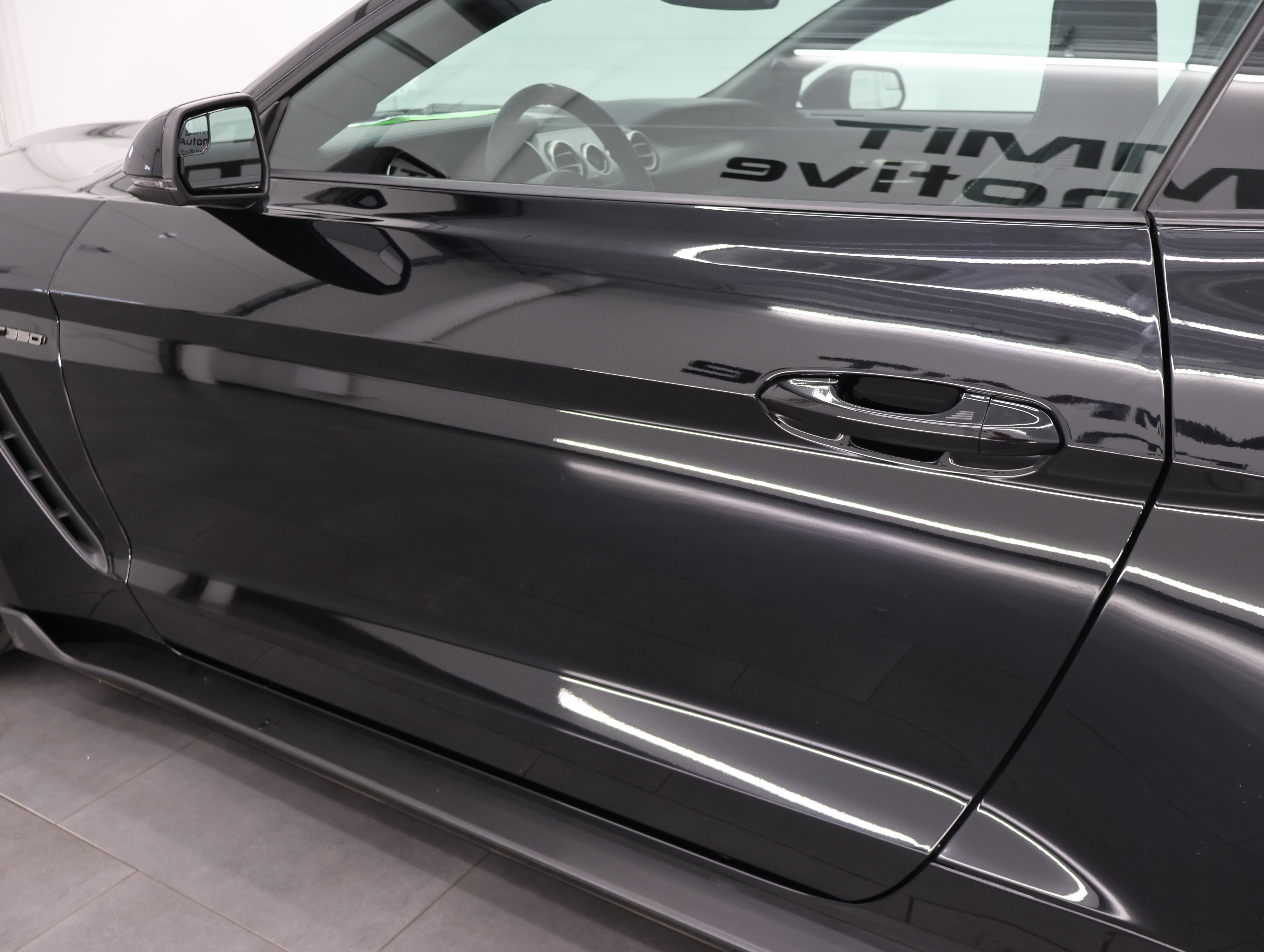 Used 2018 Shadow Black Ford GT350: GT350-ELECTRONICS-6 SPEED MANUAL-NAV-RECAOR SEATS-NEW TIRES image 35