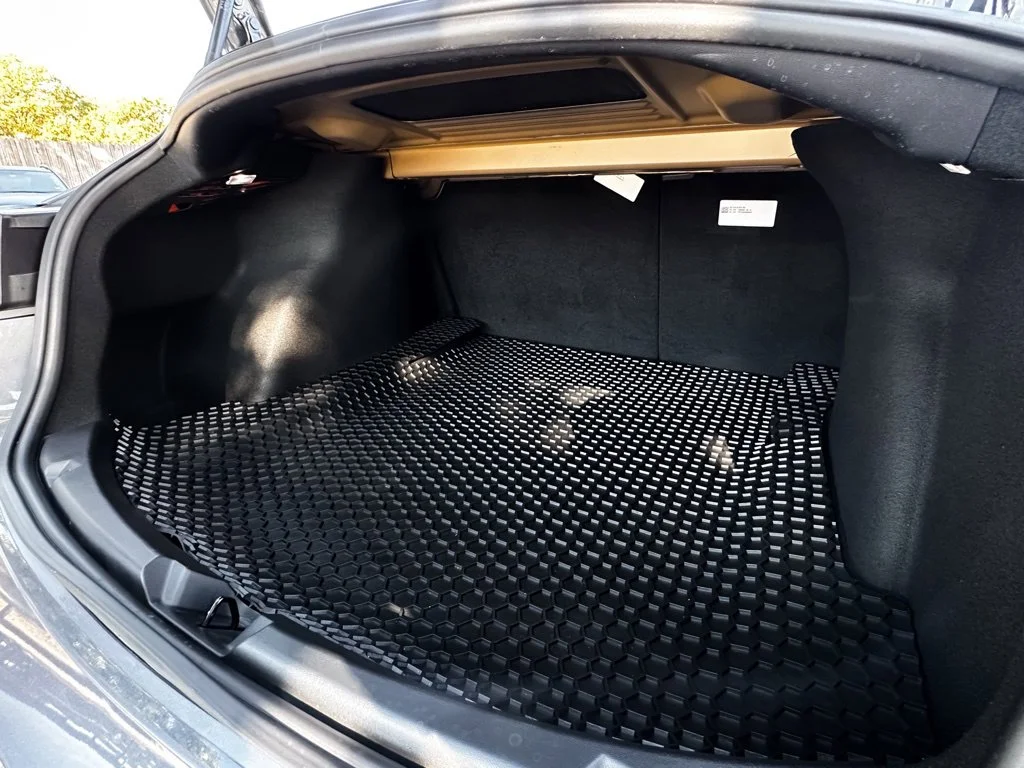 Used 2018 Silver Tesla Long Range image 23