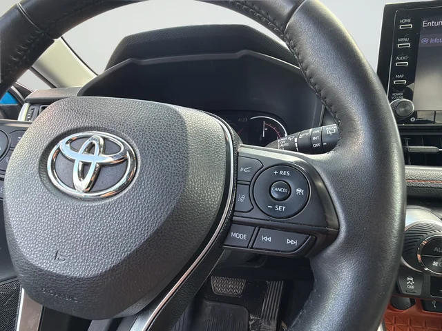 Used 2021 Blue Toyota Adventure image 18