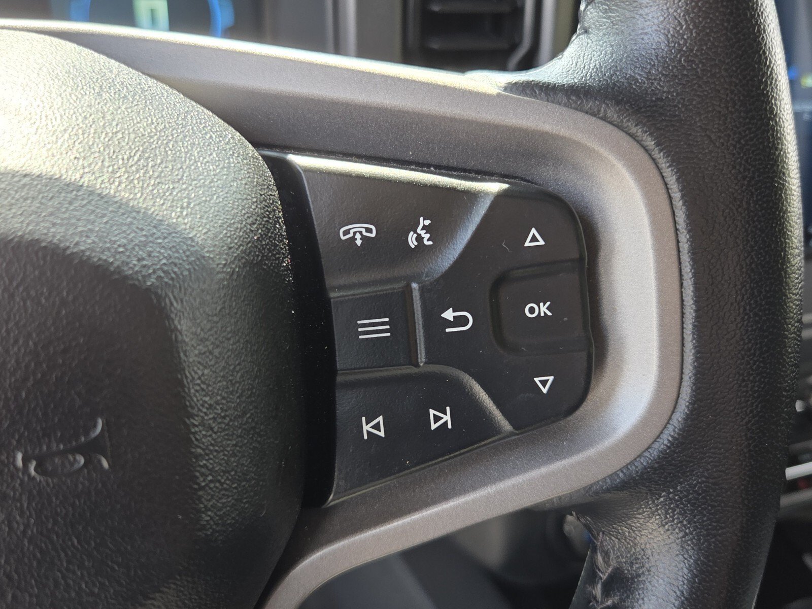 Used 2025 Velocity Blue Metallic Ford Badlands image 21