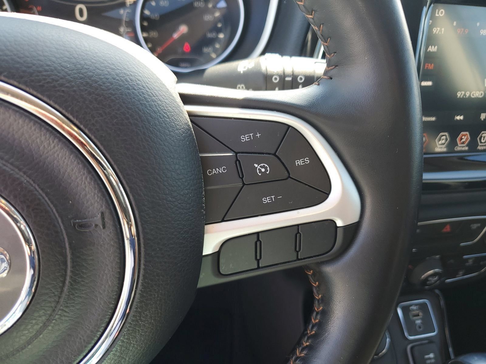 Used 2020 White Jeep Limited image 20