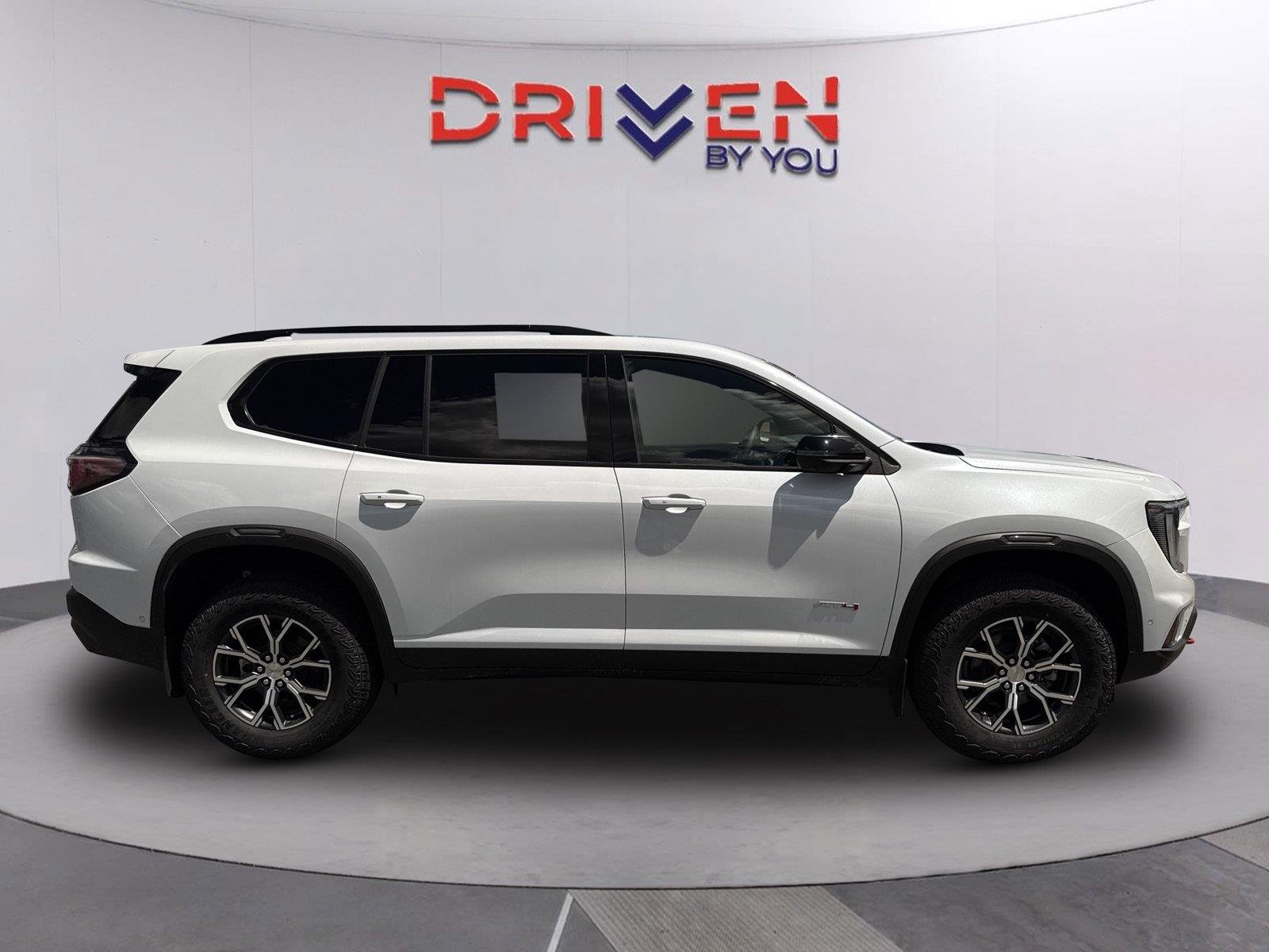 New 2026 Glacier White Tricoat GMC AT4 image 3