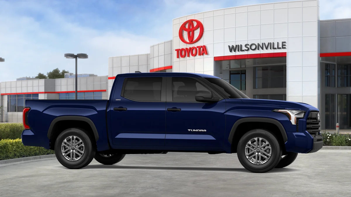 2025 Toyota Tundra SR5 - Photo 37