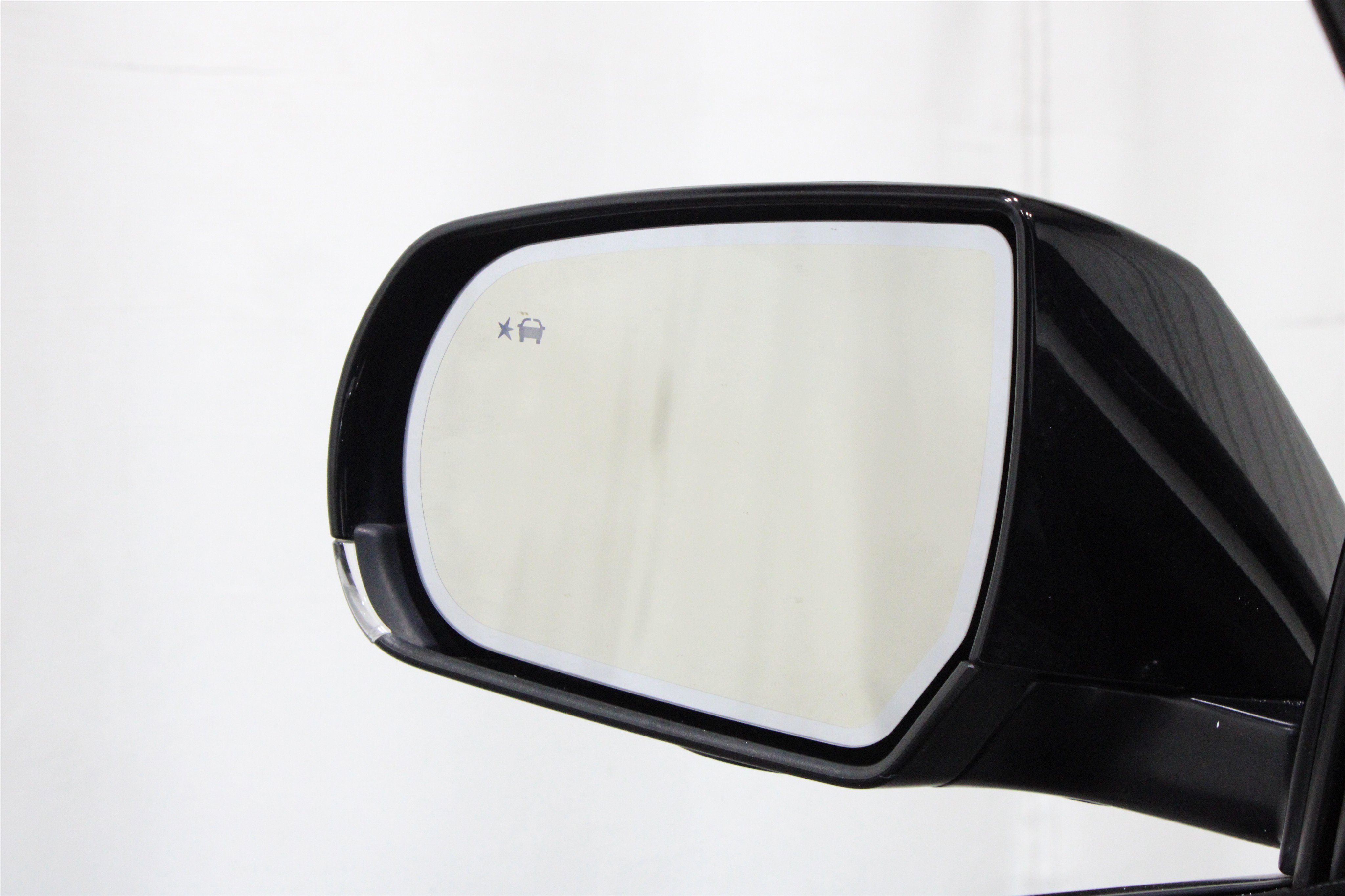 Used 2020 Black Raven Cadillac Premium Luxury image 22