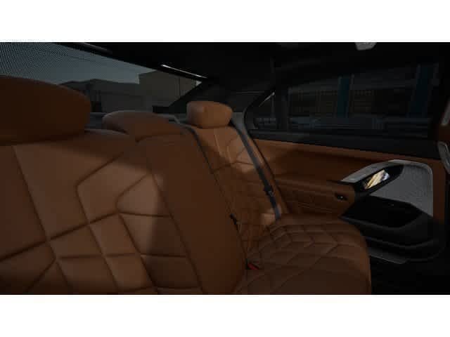 Used 2026 Alpine White BMW 740i xDrive image 12