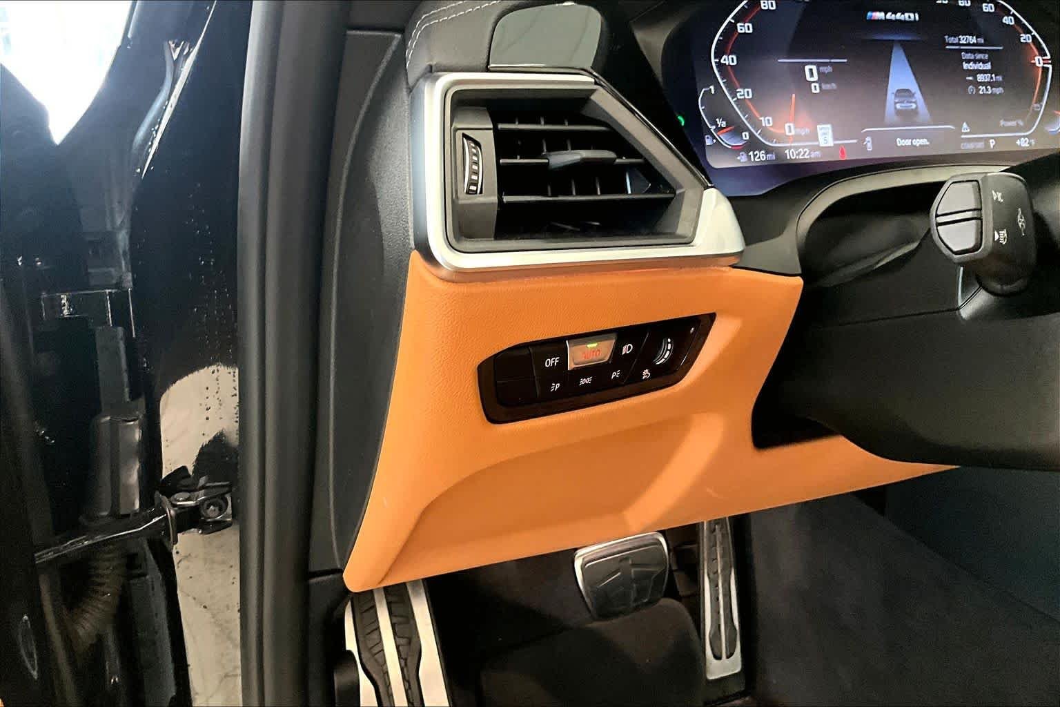 Used 2022 Black Sapphire Metallic BMW M440i image 29