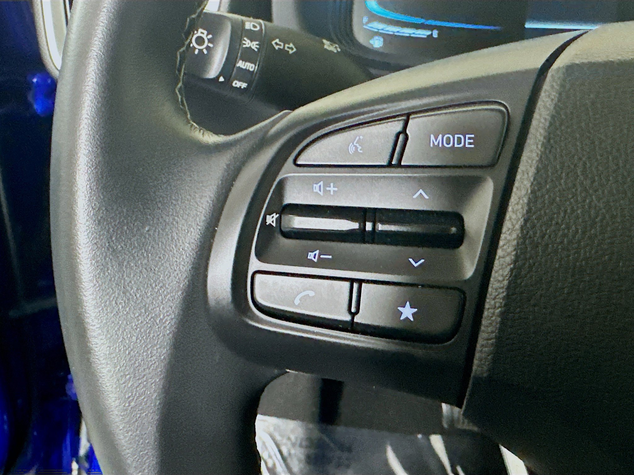 Used 2025 Intense Blue Hyundai SEL image 16