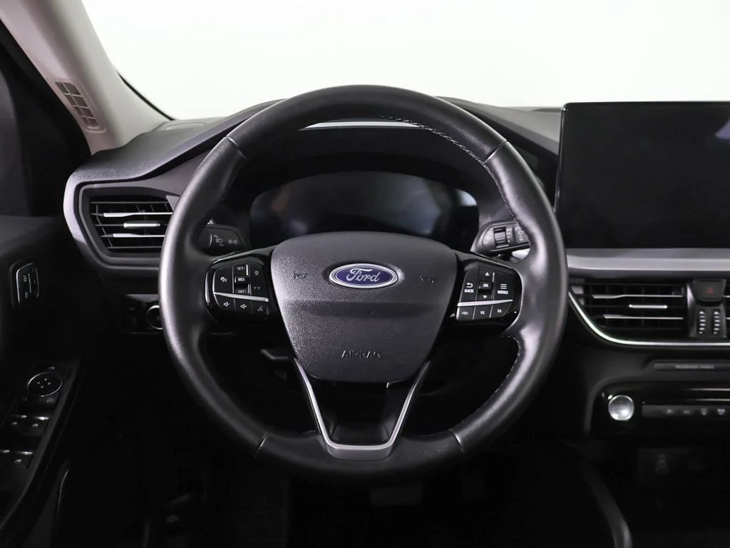 Used 2025 Red Metallic Ford Base image 39