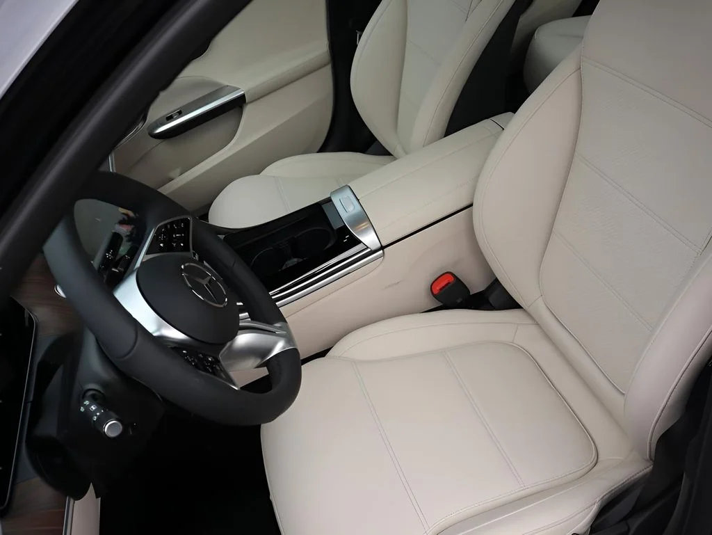 2026 Mercedes-Benz C-Class Sedan C 300 - Photo 30