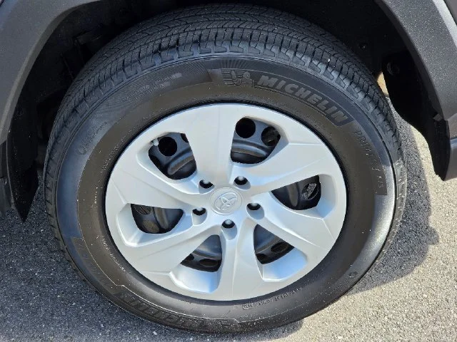Used 2023 Gray Toyota LE image 15