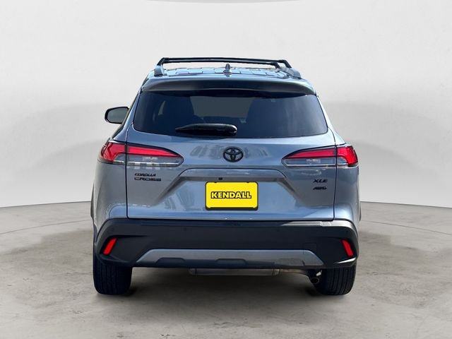Used 2022 Celestite Toyota XLE image 4